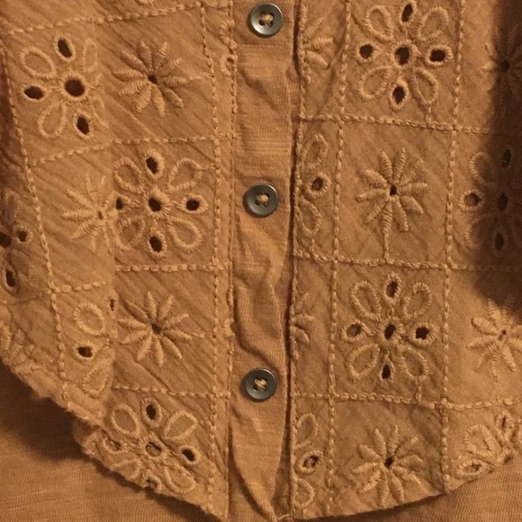 American Eagle top - Picture 5 of 5